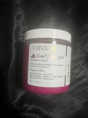 Aminnah Sweet Dragonfruit Sugar Scrub